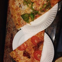 Photo taken at Circle Pizza by Steve S. on 7/26/2014