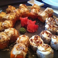 4/21/2013 tarihinde Kate B.ziyaretçi tarafından Sushi Time'de çekilen fotoğraf