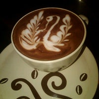 Foto diambil di Black Canyon Coffee oleh Johan a. pada 11/7/2012
