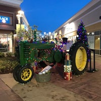 Photo taken at The Outlet Shoppes at Atlanta by Lokah M. on 12/2/2020