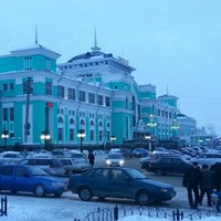 Photo taken at Остановка «Площадь Серова» by Вадим П. on 3/12/2013