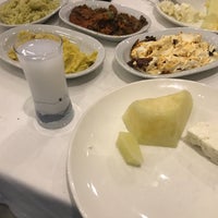 Foto diambil di Vokalist Restaurant oleh Mert C. pada 9/29/2017