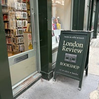 Photo taken at London Review Bookshop by Othman on 3/22/2023