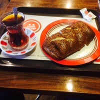 Photo taken at Simit Sarayı by Ömer . on 5/7/2018