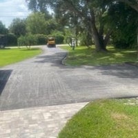 Das Foto wurde bei ADVANCED ASPHALT of S.W.FL, Inc. von ADVANCED ASPHALT of S.W.FL, Inc. am 2/2/2021 aufgenommen