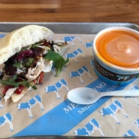 Photo taken at Mendocino Farms by Chingchia S. on 1/4/2019
