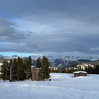 Foto tomada en Vail Ski Resort  por Fd. el 12/14/2023