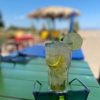 รูปภาพถ่ายที่ Mojito Beach Bar and Rooms โดย Est_o_Ril เมื่อ 7/11/2022