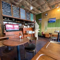Photo prise au Higher Grounds Coffeehouse par Vlad C. le2/15/2023