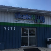 4/8/2018에 Alan B.님이 Skate N Fun Zone에서 찍은 사진
