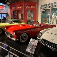 รูปภาพถ่ายที่ National Corvette Museum โดย Gretchen N. เมื่อ 9/9/2021