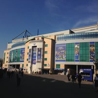 Photo taken at Stamford Bridge by okaji on 5/2/2013