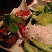Photo taken at Da Nang Vietnamese Restaurant by Janny C. on 9/17/2013