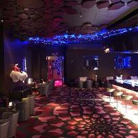 Foto tomada en Razzmatazz Cocktail Bar &amp;amp; Lounge  por Zubair (Зубаир) R. el 2/22/2018
