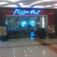 Review Pizza Hut