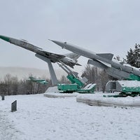 Photo taken at Мемориал воинам I корпуса противовоздушной обороны by Eugene . on 1/8/2021