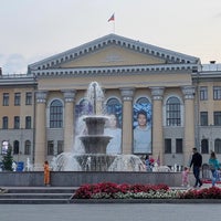 Foto diambil di Новособорная площадь oleh Eugene . pada 8/14/2021