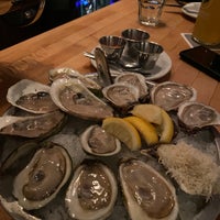 Photo taken at Oyster Boy by Jackie N. on 3/7/2022