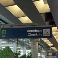 10/11/2019에 Kurt F. R.님이 American Airlines Ticket Counter에서 찍은 사진