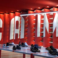 camper shoe store
