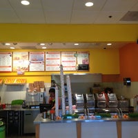 Photo taken at Jamba Juice by GOKTAN T. on 2/7/2013