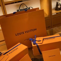 Louis Vuitton - 500 Westfarms Mall, Suite 222 - Level 2