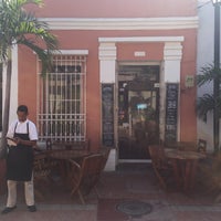 Das Foto wurde bei El Bistró Restaurante von Marina C. am 12/10/2017 aufgenommen