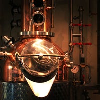 Снимок сделан в Distillers Bar von Munich Distillers пользователем Distillers Bar von Munich Distillers 1/2/2014
