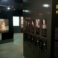 Foto tirada no(a) Museu do Holocausto de Curitiba por Carlos em 6/26/2013