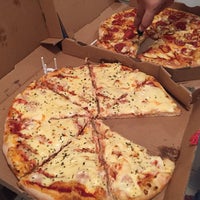 Photo taken at Domino&amp;#39;s Pizza by Raul L. on 1/13/2016