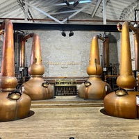 Photo taken at Woodford Reserve Distillery by Lee C. on 7/5/2023
