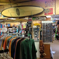 4/12/2013에 Noah D.님이 Secret Spot Surf Shop에서 찍은 사진