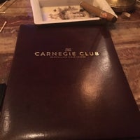 Foto tirada no(a) The Carnegie Club por Lord M. em 6/8/2018