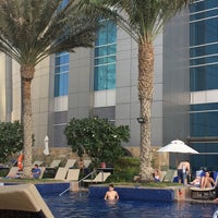 Photo taken at JW Marriott Marquis Pool by A.Alwetaid . on 11/29/2022