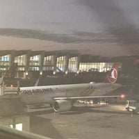Photo taken at Gate B06 by Marc S. on 11/28/2020