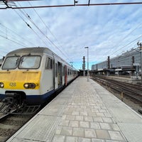 Photo taken at Spoor / Voie 12 by Marc S. on 7/10/2022