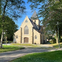 Photo taken at Kerk Drogenbos by Marc S. on 6/29/2022