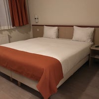 Das Foto wurde bei Hotel Taormina von Marc S. am 6/9/2021 aufgenommen