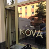 รูปภาพถ่ายที่ Káva Nova โดย Vojtech J. เมื่อ 8/2/2014