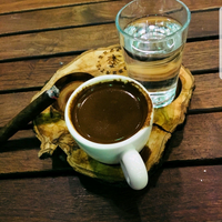 Foto scattata a Robert&amp;#39;s Coffee da İsmaiL Dündar👑 il 12/23/2018