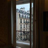 6/1/2024 tarihinde Mohamّmedziyaretçi tarafından Hôtel des Champs-Élysées'de çekilen fotoğraf