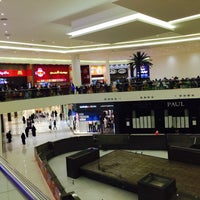 Das Foto wurde bei Al Nakheel Mall von Rami T. am 2/7/2015 aufgenommen