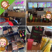 Foto diambil di YoYo! Fresh Tea Bar oleh Fauzia J. pada 7/30/2016