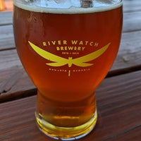10/24/2020 tarihinde Padget C.ziyaretçi tarafından River Watch Brewery'de çekilen fotoğraf