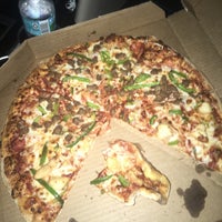 Photo taken at Domino&amp;#39;s Pizza by Irveltz L. on 10/9/2017