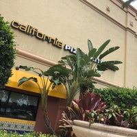 Photo taken at California Pizza Kitchen by Irveltz L. on 5/28/2018