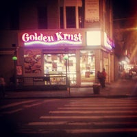 Photo taken at Golden Krust Caribbean Restaurant by Scottie R. on 9/25/2012