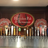 10/12/2017 tarihinde Horseshoe Pub &amp;amp; Restaurantziyaretçi tarafından Horseshoe Pub &amp;amp; Restaurant'de çekilen fotoğraf