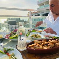 Photo taken at Şef Restaurant by gökhan on 5/21/2022
