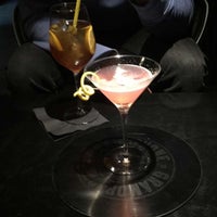 Снимок сделан в Funky Bee cocktail bar &amp;amp; lounge пользователем Nana S. 2/10/2016